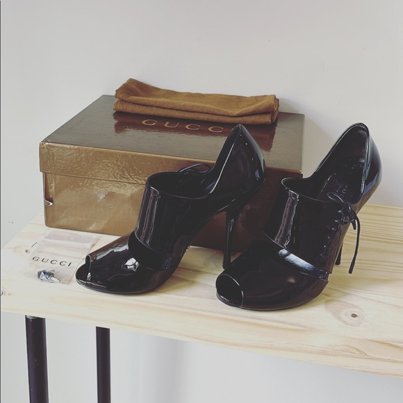 Gucci heels size 5 - Picture 3 of 3